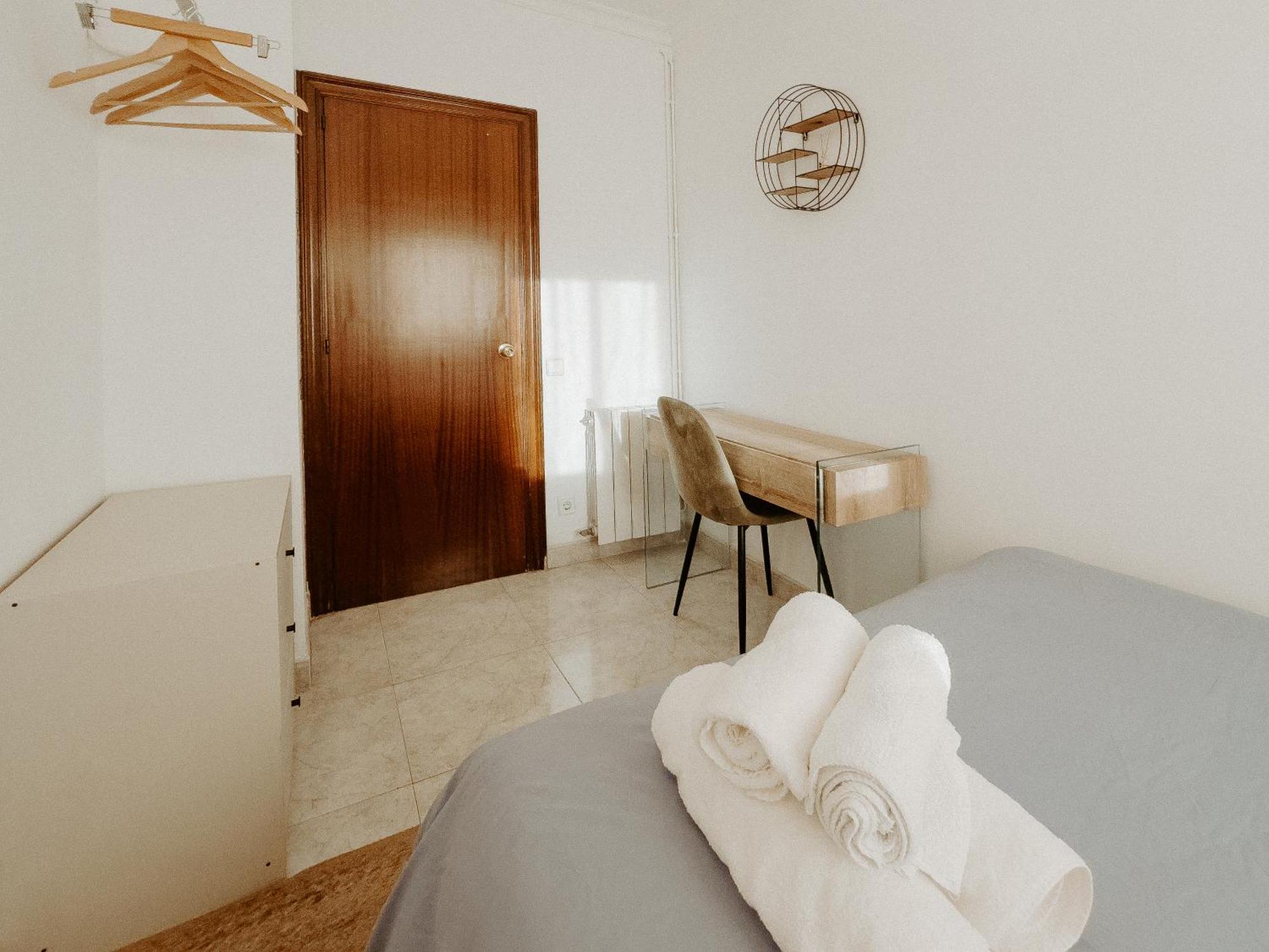 Charming Rooms In Shared Apartment Near Camp Nou Barcelona Quarto foto