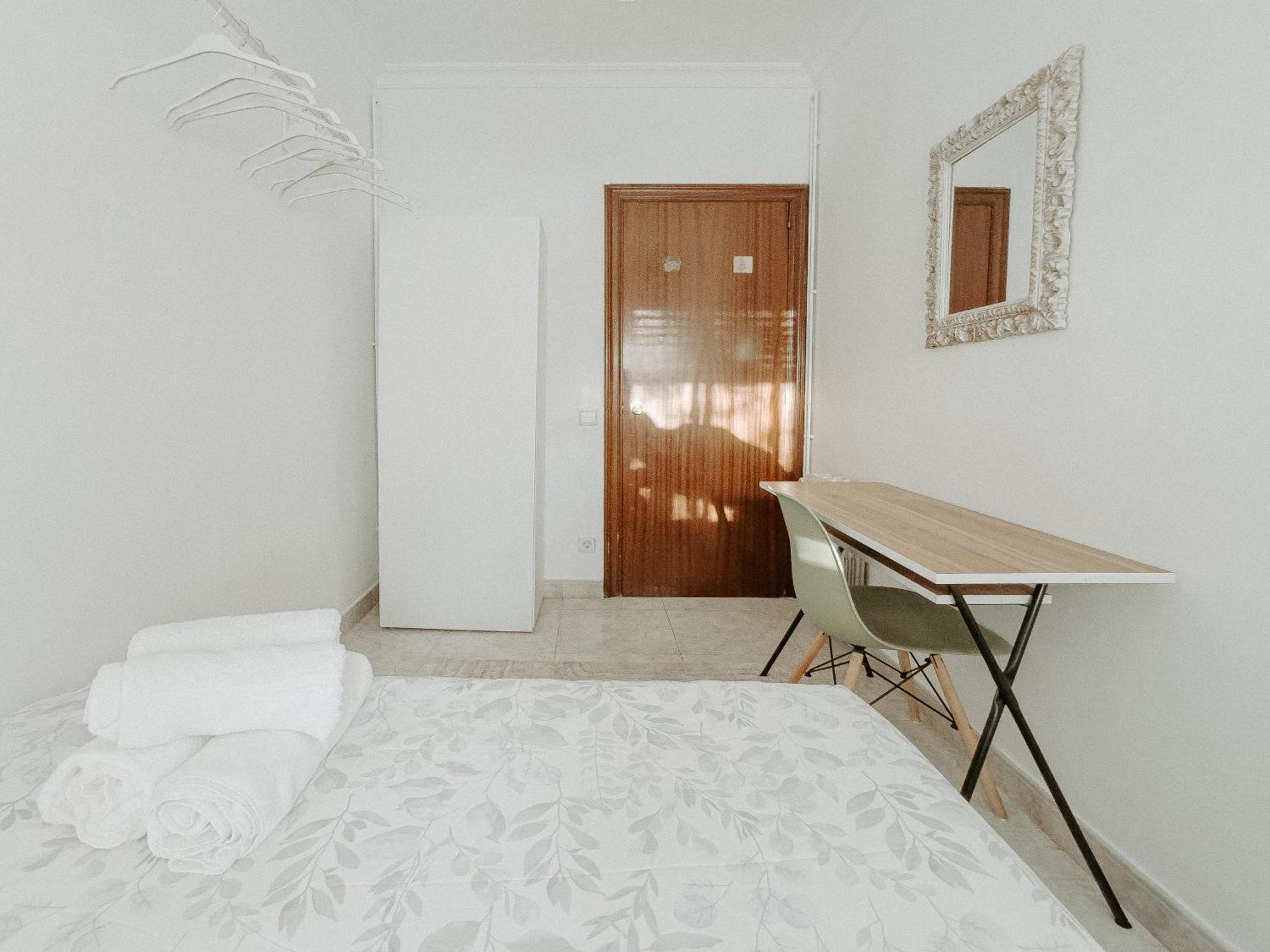 Charming Rooms In Shared Apartment Near Camp Nou Barcelona Quarto foto